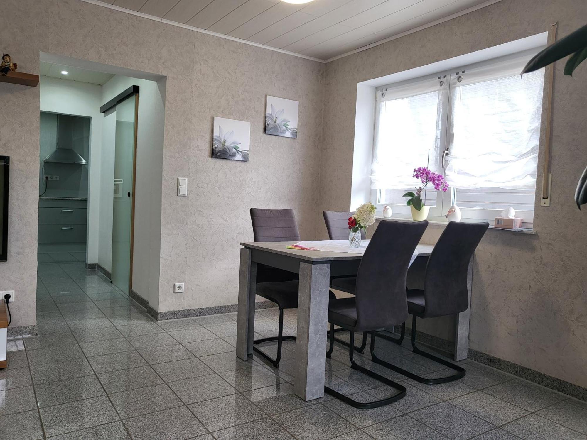Ferienwohnung Schardt Annweiler am Trifels Exterior foto