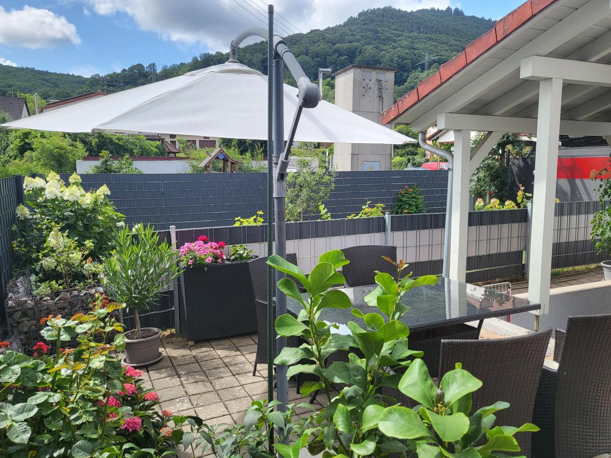Ferienwohnung Schardt Annweiler am Trifels Exterior foto